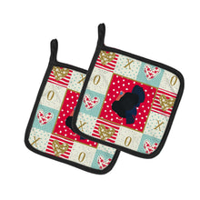 Load image into Gallery viewer, Norfolk Black Turkey Love Pot Holders - Set of 2 - Heat-Resistant Kitchen Essentials CK5412PTHD