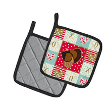 Load image into Gallery viewer, Bronze Turkey Love Pot Holders - Set of 2 - Heat-Resistant Kitchen Essentials CK5413PTHD