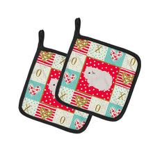 Load image into Gallery viewer, Merino Guinea Pig Love Pot Holders - Set of 2 - Heat-Resistant Kitchen Essentials CK5430PTHD