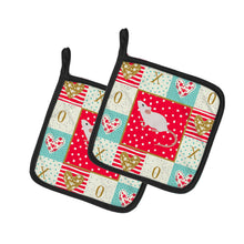 Load image into Gallery viewer, White Domestic Mouse Love Pot Holders - Set of 2 - Heat-Resistant Kitchen Essentials CK5454PTHD
