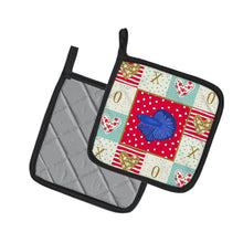 Load image into Gallery viewer, Delta Tail Betta Fish Love Pot Holders - Set of 2 - Heat-Resistant Kitchen Essentials CK5468PTHD