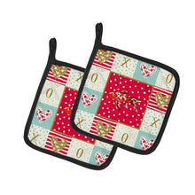 Load image into Gallery viewer, Shubunkin Goldfish Love Pot Holders - Set of 2 - Heat-Resistant Kitchen Essentials CK5478PTHD