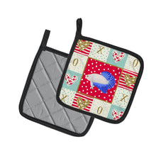 Load image into Gallery viewer, Plakat Betta Love Pot Holders - Set of 2 - Heat-Resistant Kitchen Essentials CK5492PTHD