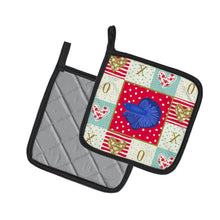 Load image into Gallery viewer, Super Delta Tail Betta Love Pot Holders - Set of 2 - Heat-Resistant Kitchen Essentials CK5493PTHD