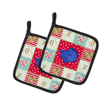 Load image into Gallery viewer, Super Delta Tail Betta Love Pot Holders - Set of 2 - Heat-Resistant Kitchen Essentials CK5493PTHD