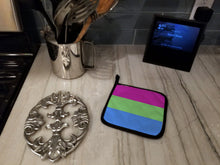 Load image into Gallery viewer, Polisexual Pride Pot Holders - Set of 2 - Heat-Resistant Kitchen Essentials