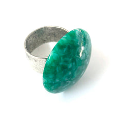 Load image into Gallery viewer, Jade Green Granite Speckled Lucite Silver Cocktail Ring