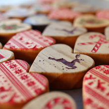 Load image into Gallery viewer, Christmas Hearts :: Engraved Sets