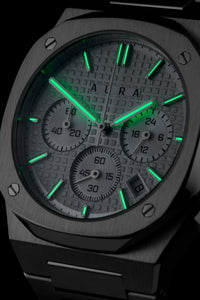 Chronograph 001: Steel/White