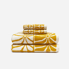 Load image into Gallery viewer, Ciao Zen Bath Towel - Mustard