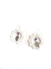 Load image into Gallery viewer, Circle Amethyst Spike Earrings