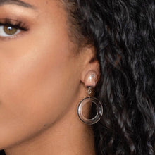 Load image into Gallery viewer, Crystal Clear Donut Drop Earrings
