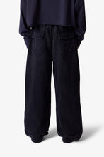 Load image into Gallery viewer, Cross Seamed Sweatpants - Washed Black