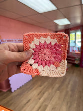 Load image into Gallery viewer, Crochet Granny Square Coaster