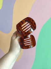 Load image into Gallery viewer, Flat Hair Claw