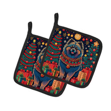 Load image into Gallery viewer, Keeshond Christmas Pot Holders - Set of 2 Decorative Kitchen Helpers | Made in the USA