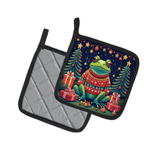 Load image into Gallery viewer, Frog Christmas Pot Holders - Set of 2 Decorative Kitchen Helpers | Made in the USA