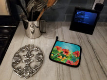 Load image into Gallery viewer, Hawaii Hawaiian Hibiscus in Watercolor Pair of Pot Holders