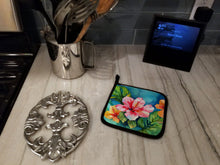 Load image into Gallery viewer, Hawaii Hawaiian Hibiscus in Watercolor Pair of Pot Holders