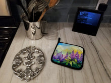 Load image into Gallery viewer, Idaho Syringa in Watercolor Pair of Pot Holders