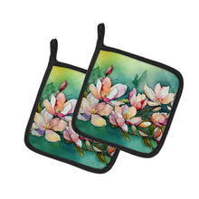 Load image into Gallery viewer, Louisiana Magnolias in Watercolor Pair of Pot Holders