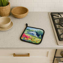Load image into Gallery viewer, Massachusetts Mayflowers in Watercolor Pair of Pot Holders