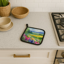 Load image into Gallery viewer, Massachusetts Mayflowers in Watercolor Pair of Pot Holders