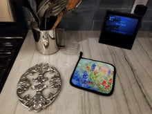 Load image into Gallery viewer, Texas Bluebonnets in Watercolor Pair of Pot Holders