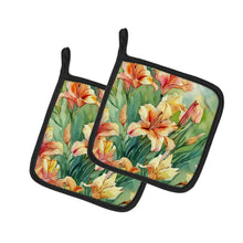 Load image into Gallery viewer, Utah Sego Lilies in Watercolor Pair of Pot Holders