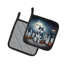 Load image into Gallery viewer, Siberian Husky Spooky Halloween Pot Holders - Set of 2 Decorative Kitchen Helpers | Made in the USA