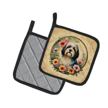 Load image into Gallery viewer, Havanese and Flowers Pot Holders - Set of 2 Decorative Kitchen Helpers | Made in the USA