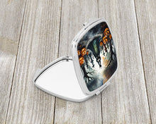 Load image into Gallery viewer, Evil Queen Spooky Halloween Compact Mirror – Stylish Purse Mirror with Artistic Covers