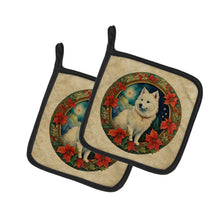 Load image into Gallery viewer, American Eskimo Christmas Flowers Pot Holders - Set of 2 Decorative Kitchen Helpers | Made in the USA