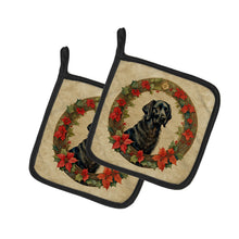 Load image into Gallery viewer, Flat-Coated Retriever Christmas Flowers Pot Holders - Set of 2 Decorative Kitchen Helpers | Made in the USA