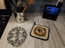 Load image into Gallery viewer, Mastiff Christmas Flowers Pot Holders - Set of 2 Decorative Kitchen Helpers | Made in the USA