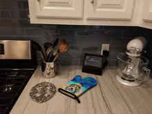 Load image into Gallery viewer, Bearded Collie Hippie Dawg Oven Mitt