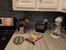 Load image into Gallery viewer, Chihuahua Hippie Dawg Oven Mitt