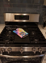 Load image into Gallery viewer, Keeshond Hippie Dawg Oven Mitt