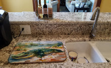 Load image into Gallery viewer, Alligator Dish Drying Mat