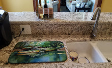 Load image into Gallery viewer, Alligator Dish Drying Mat