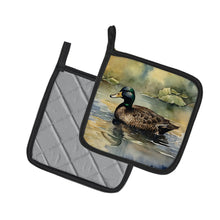 Load image into Gallery viewer, American Black Duck Pot Holders - Set of 2 Decorative Kitchen Helpers | Made in the USA