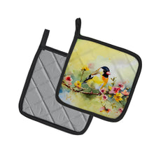 Load image into Gallery viewer, Goldfinch Pot Holders - Set of 2 Decorative Kitchen Helpers | Made in the USA