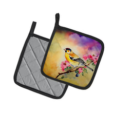 Load image into Gallery viewer, Goldfinch Pot Holders - Set of 2 Decorative Kitchen Helpers | Made in the USA