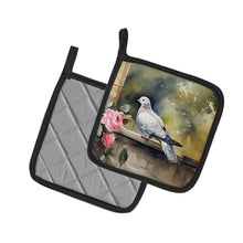 Load image into Gallery viewer, Pigeon Pot Holders - Set of 2 Decorative Kitchen Helpers | Made in the USA