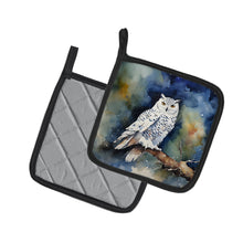 Load image into Gallery viewer, Snowy Owl Pot Holders - Set of 2 Decorative Kitchen Helpers | Made in the USA