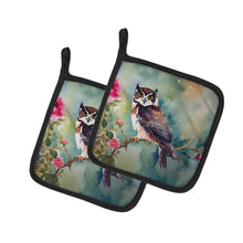 Load image into Gallery viewer, Spectacled Owl Pot Holders - Set of 2 Decorative Kitchen Helpers | Made in the USA