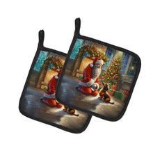 Load image into Gallery viewer, Dachshund and Santa Claus Pot Holders - Set of 2 Decorative Kitchen Helpers | Made in the USA