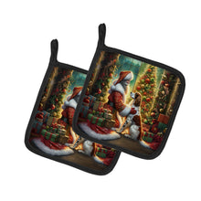 Load image into Gallery viewer, English Setter and Santa Claus Pot Holders - Set of 2 Decorative Kitchen Helpers | Made in the USA