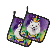Load image into Gallery viewer, American Eskimo King of Mardi Gras Pot Holders - Set of 2 Decorative Kitchen Helpers | Made in the USA