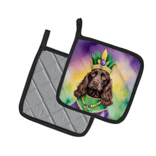 Load image into Gallery viewer, Boykin Spaniel King of Mardi Gras Pot Holders - Set of 2 Decorative Kitchen Helpers | Made in the USA